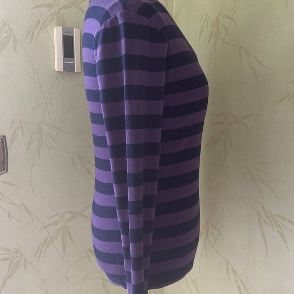 TOMMY HILFIGER V-NECK STRIPED TOP:PREOWNED MEDIUM PLUM PURPLE/MIDNIGHT NAVY - Picture 9 of 9